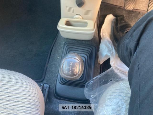 Nissan OTTI 2012-08 8881468-21