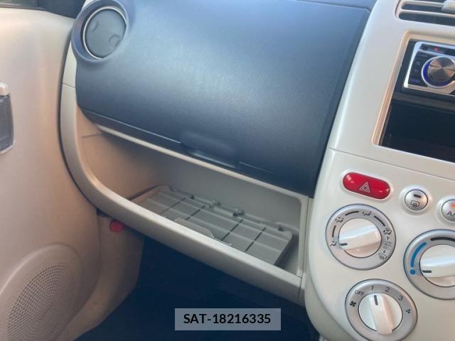 Nissan OTTI 2012-08 8881468-23
