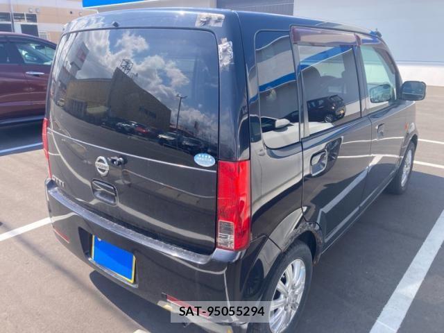 Nissan OTTI 2007-07 8368029-5