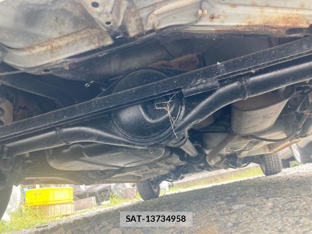 Nissan OTTI 2011-03 8563123-6