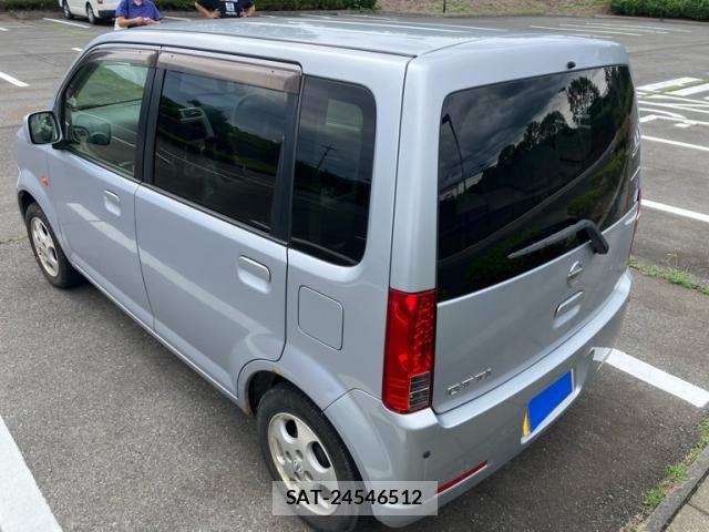 Nissan OTTI 2013-02 8660922-4