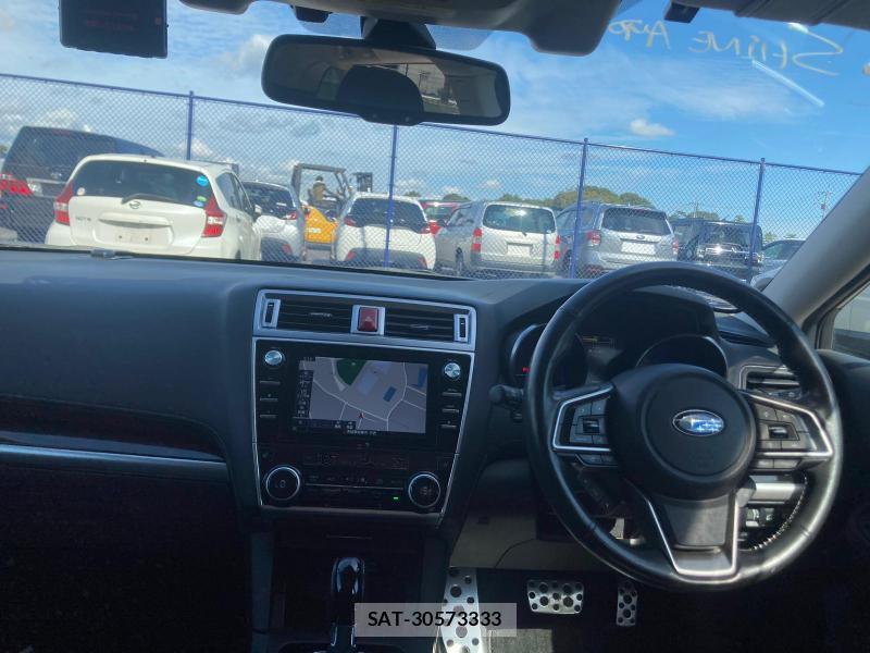Subaru OUTBACK 2018 1289499-12