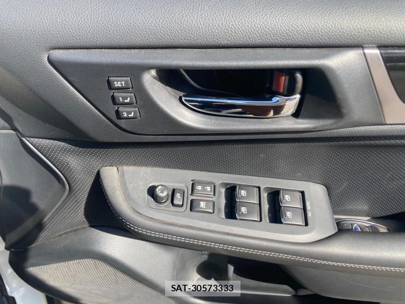 Subaru OUTBACK 2018 1289499-17