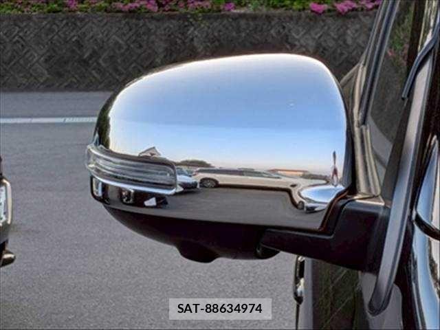 Mitsubishi OUTLANDER 2017-09 6682812-24