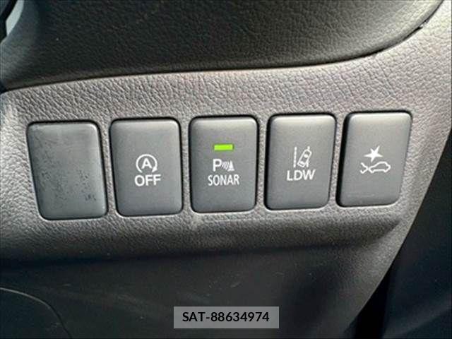 Mitsubishi OUTLANDER 2017-09 6682812-4