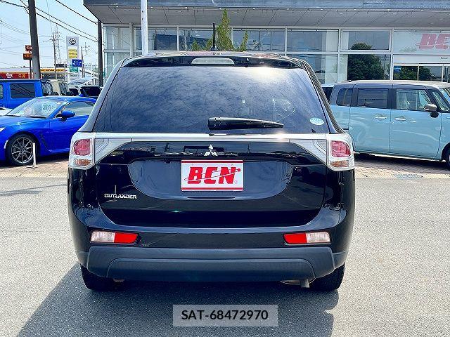 Mitsubishi OUTLANDER 2013-07 7021205-22