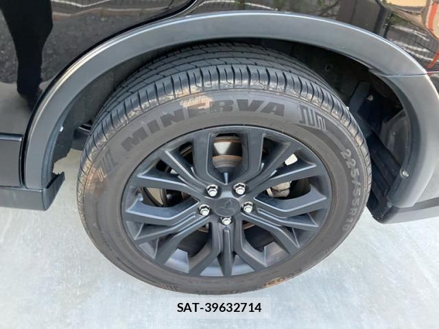 Mitsubishi OUTLANDER 2018-07 7060146-9