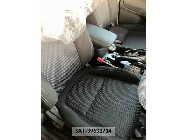 Mitsubishi OUTLANDER 2018-07 7060146-10