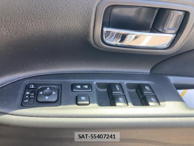 Mitsubishi OUTLANDER 2016-11 7223352-13