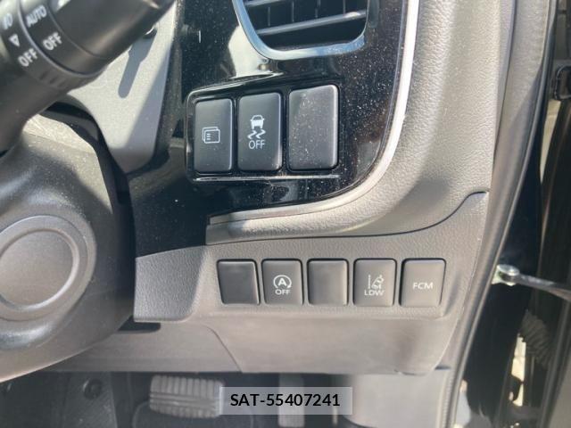 Mitsubishi OUTLANDER 2016-11 7223352-14