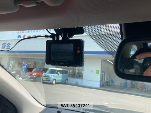 Mitsubishi OUTLANDER 2016-11 7223352-22