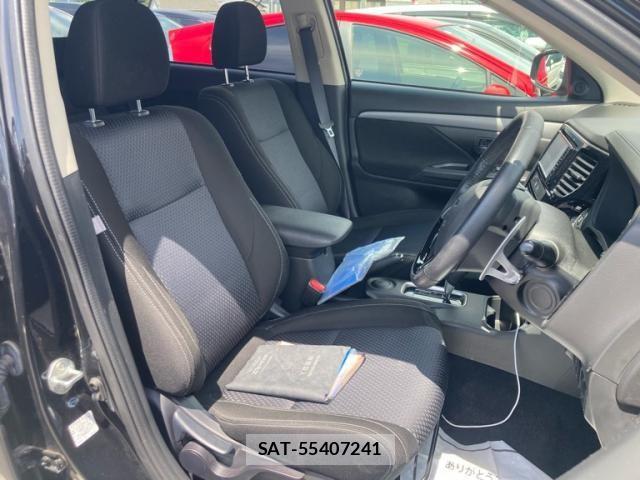 Mitsubishi OUTLANDER 2016-11 7223352-8
