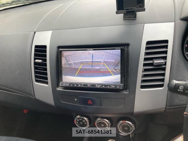 Mitsubishi OUTLANDER 2011-08 7359244-20
