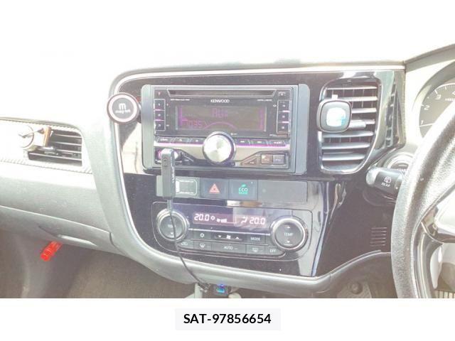 Mitsubishi OUTLANDER 2015-10 7456665-11