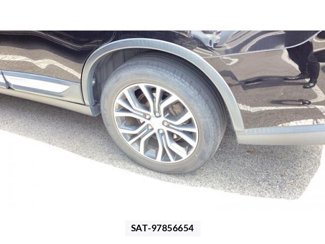 Mitsubishi OUTLANDER 2015-10 7456665-5