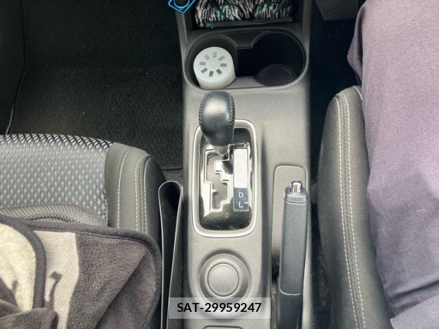 Mitsubishi OUTLANDER 2016-01 7456663-21