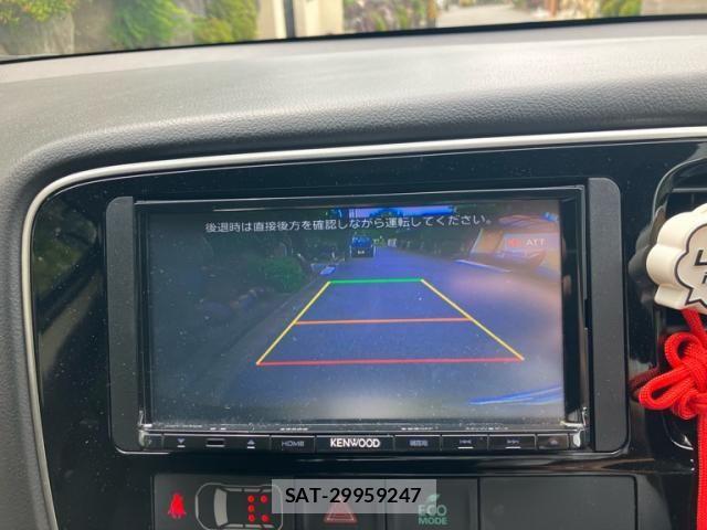 Mitsubishi OUTLANDER 2016-01 7456663-23
