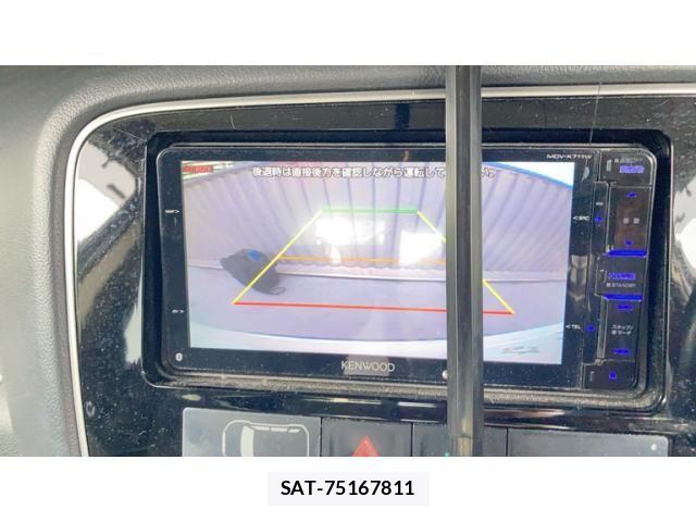 Mitsubishi OUTLANDER 2015-10 7562608-18