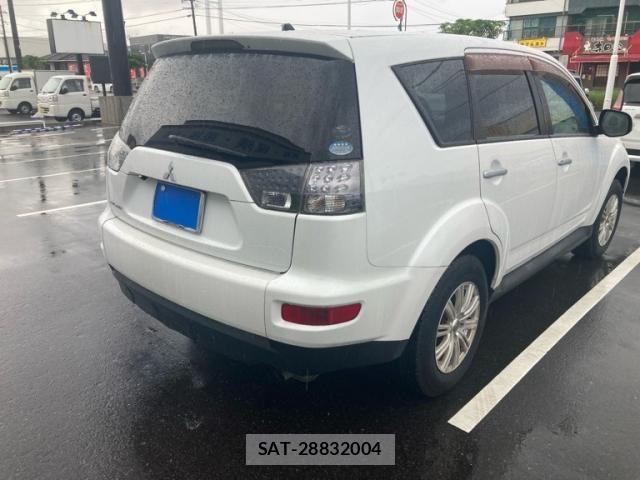 Mitsubishi OUTLANDER 2009-09 7878680-2