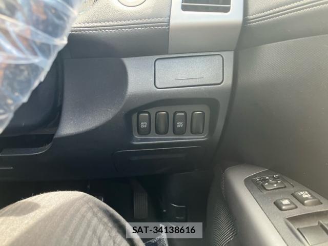Mitsubishi OUTLANDER 2010-03 7878678-14