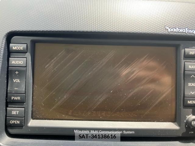 Mitsubishi OUTLANDER 2010-03 7878678-15