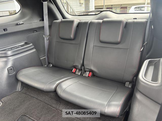 Mitsubishi OUTLANDER 2020-04 8131817-14