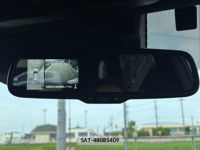 Mitsubishi OUTLANDER 2020-04 8131817-19