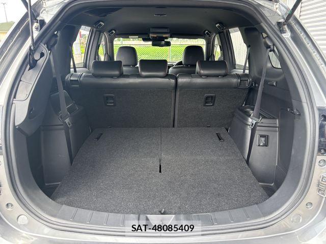 Mitsubishi OUTLANDER 2020-04 8131817-25