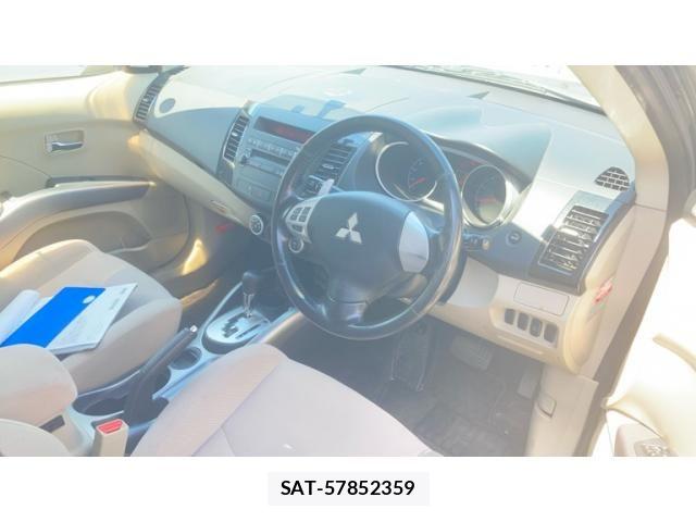 Mitsubishi OUTLANDER 2009-06 8526485-8