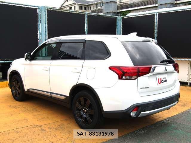 Mitsubishi OUTLANDER 2018-05 8797073-5