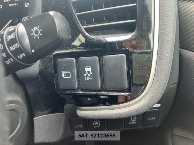 Mitsubishi OUTLANDER 2013-01 1326536-14