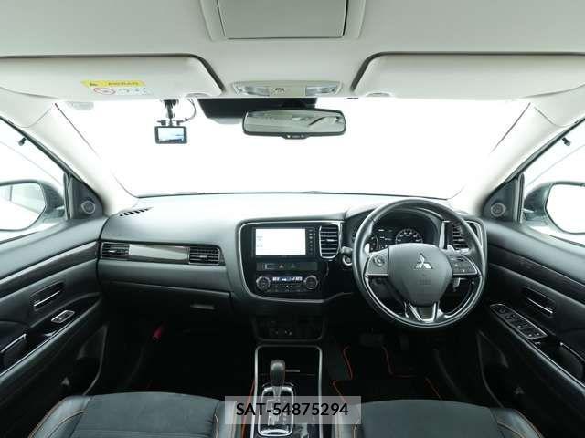Mitsubishi OUTLANDER 2017-11 2673445-8
