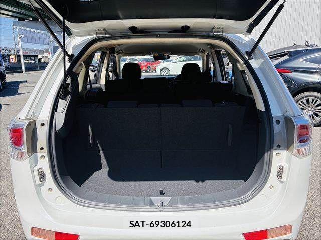 Mitsubishi OUTLANDER 2013-01 4598913-10