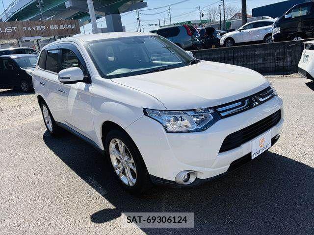Mitsubishi OUTLANDER 2013-01 4598913-16
