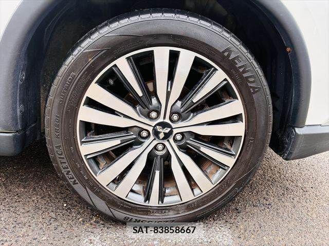 Mitsubishi OUTLANDER 2018-08 4598910-14