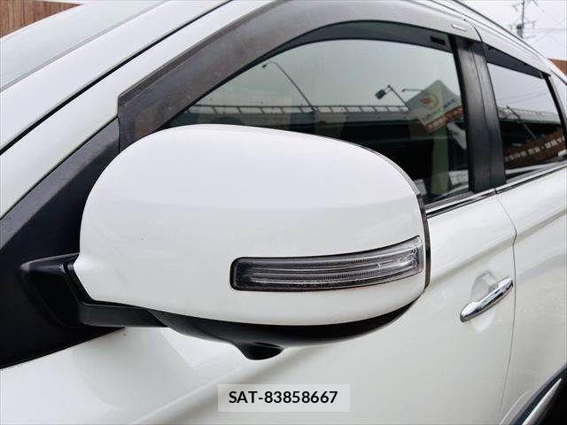 Mitsubishi OUTLANDER 2018-08 4598910-26