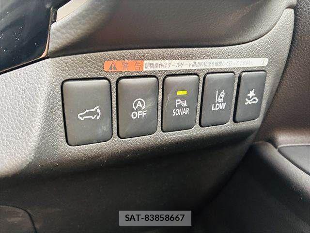 Mitsubishi OUTLANDER 2018-08 4598910-6