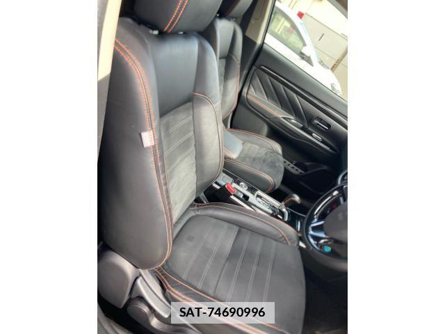 Mitsubishi OUTLANDER 2018-03 6246561-12