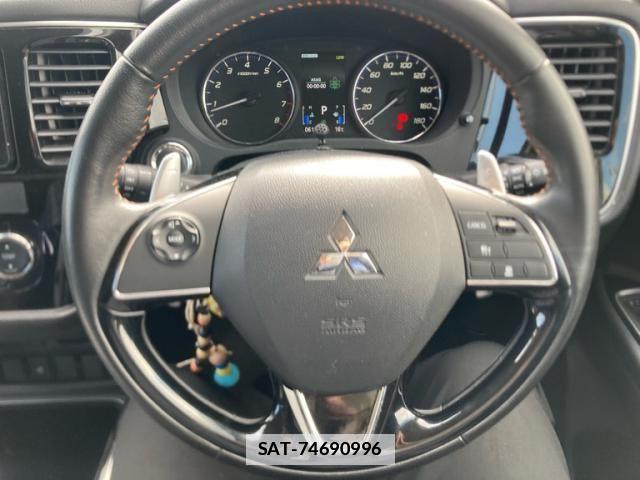 Mitsubishi OUTLANDER 2018-03 6246561-13