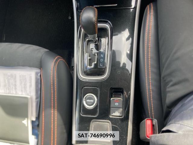 Mitsubishi OUTLANDER 2018-03 6246561-17