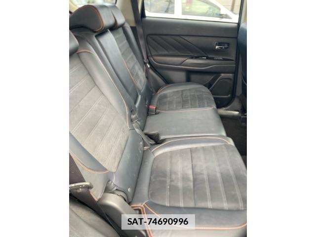 Mitsubishi OUTLANDER 2018-03 6246561-21