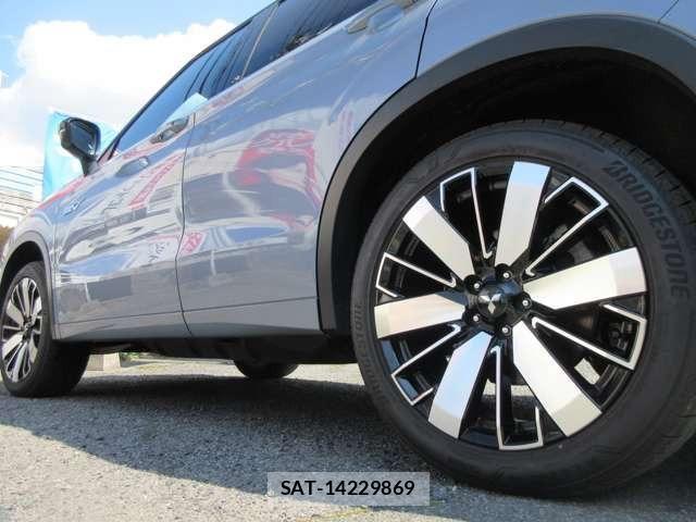 Mitsubishi OUTLANDER 2024-01 6673074-16