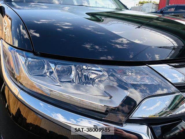 Mitsubishi OUTLANDER 2015-07 6673075-24