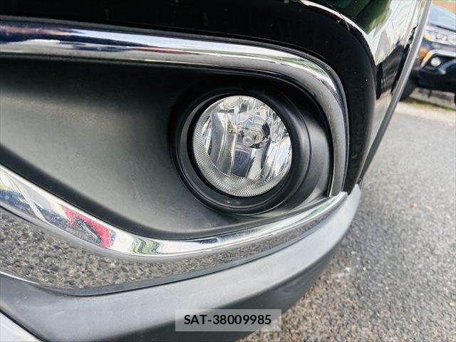 Mitsubishi OUTLANDER 2015-07 6673075-25