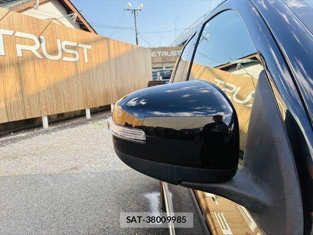 Mitsubishi OUTLANDER 2015-07 6673075-28