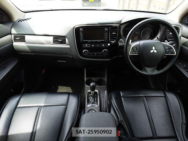 Mitsubishi OUTLANDER 2012-10 7060147-1