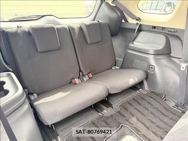 Mitsubishi OUTLANDER 2018-10 7223354-11