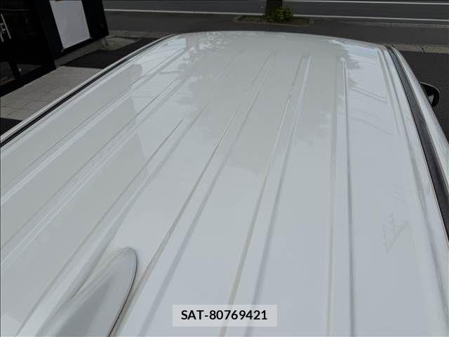 Mitsubishi OUTLANDER 2018-10 7223354-18