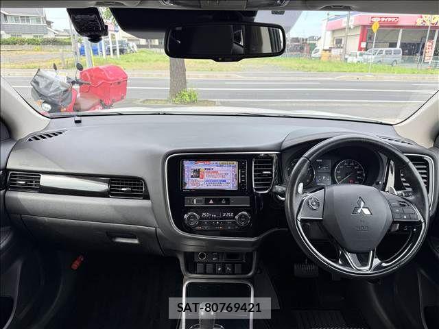 Mitsubishi OUTLANDER 2018-10 7223354-1