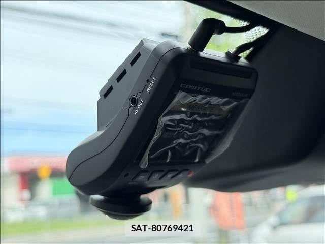 Mitsubishi OUTLANDER 2018-10 7223354-27